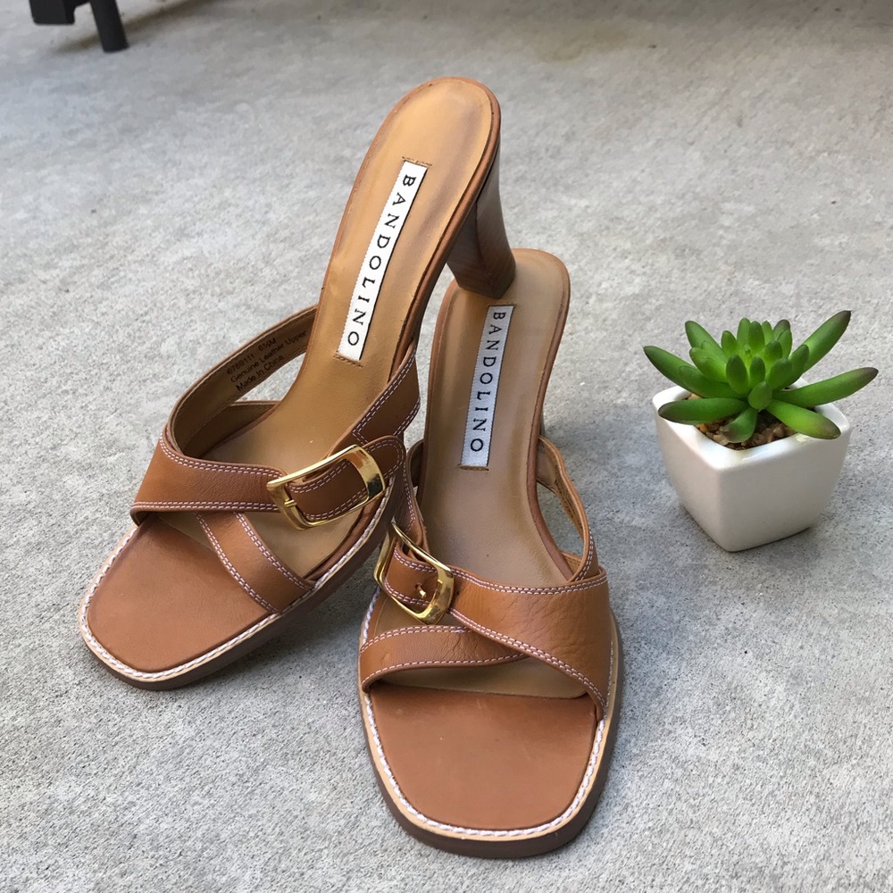 Bandolino Camel Suzan Slip On Heels Size 6.5M